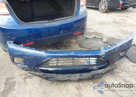 2013 Hyundai Elantra Gls/Limited z USA, uszkodzony, nr VIN KMHDH4AE0DU664000